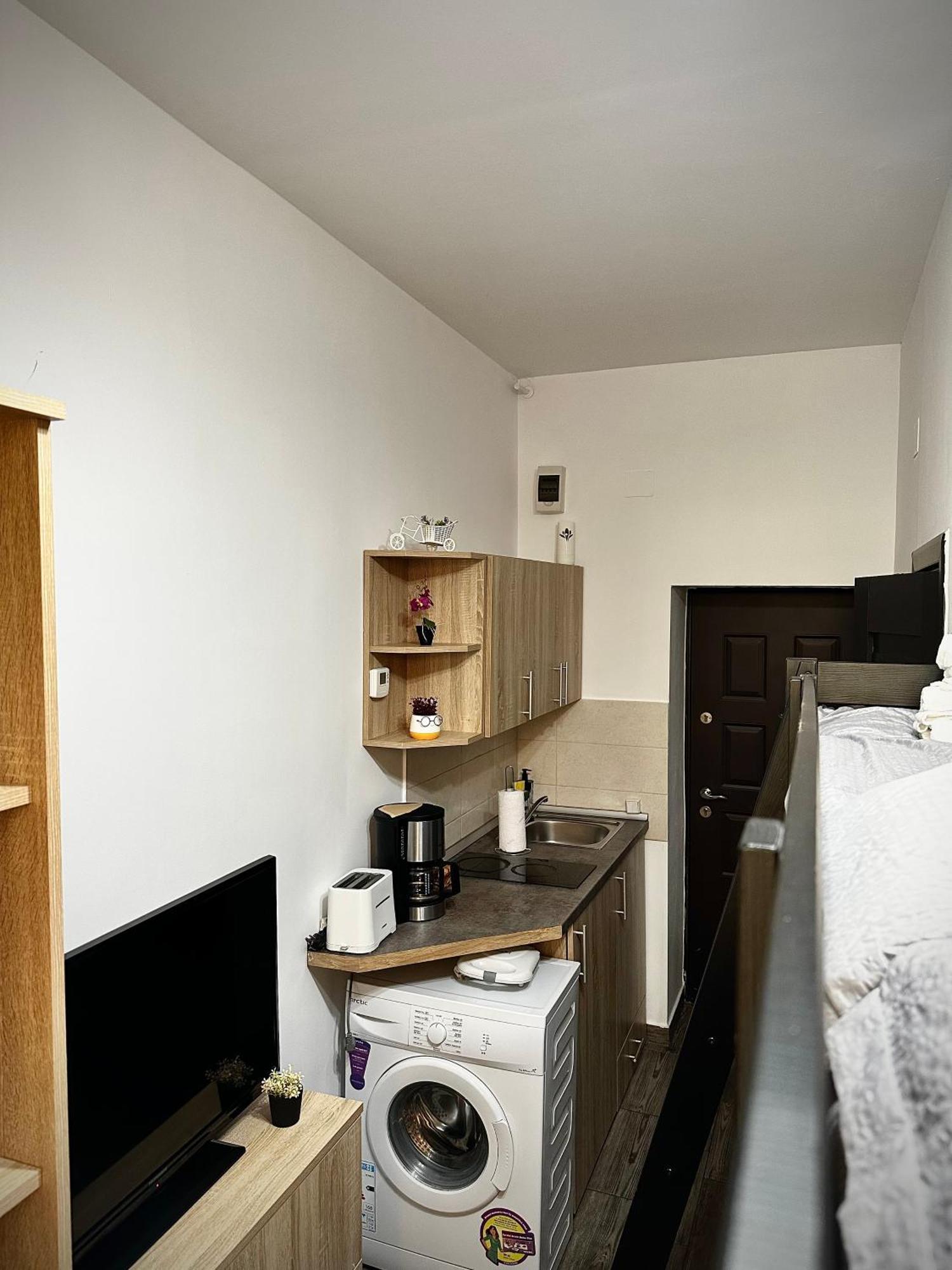 Ada'S Luxury Apartament&Studio - Old City Braşov Exteriör bild